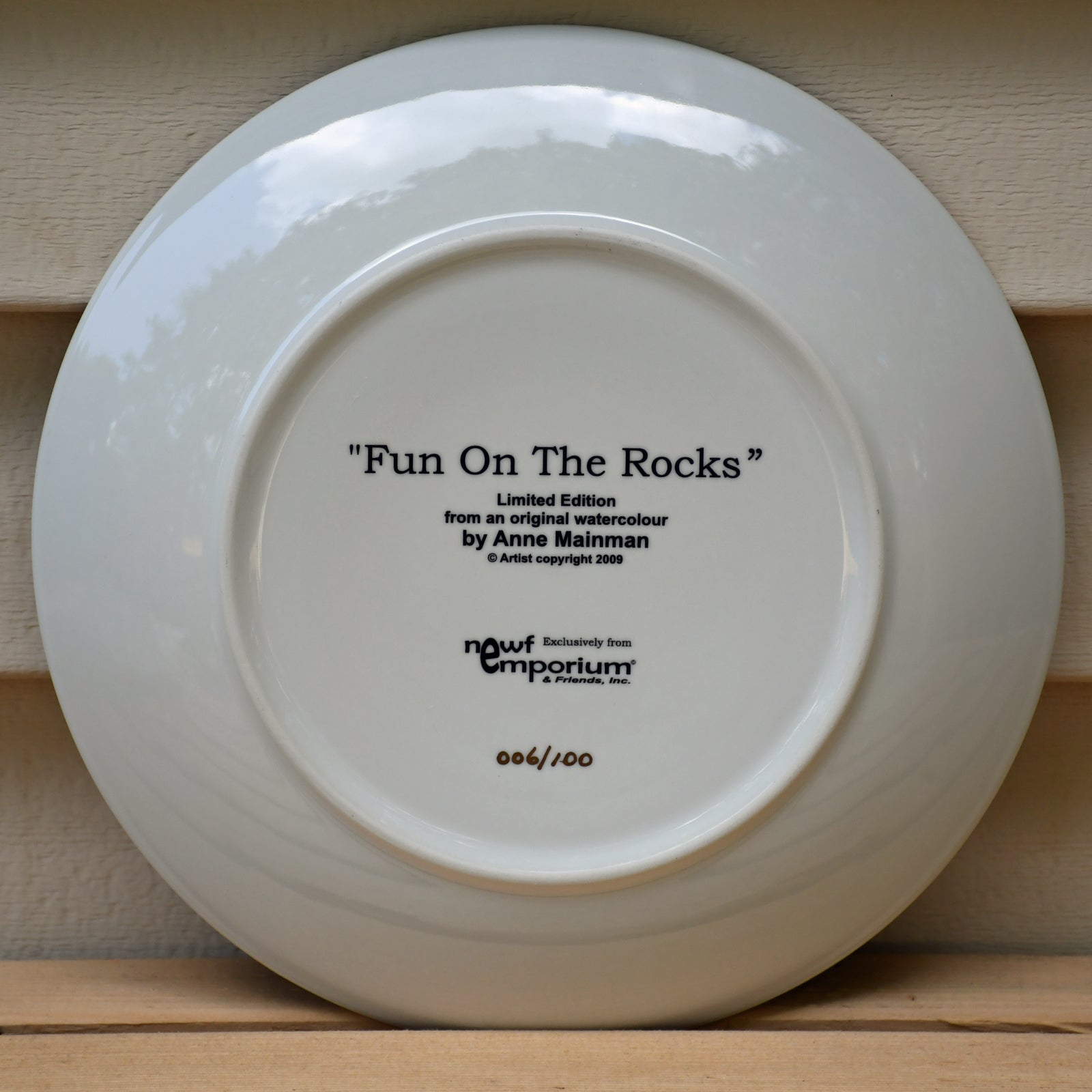 Fun on the Rocks limited edition plate 06/100 LB