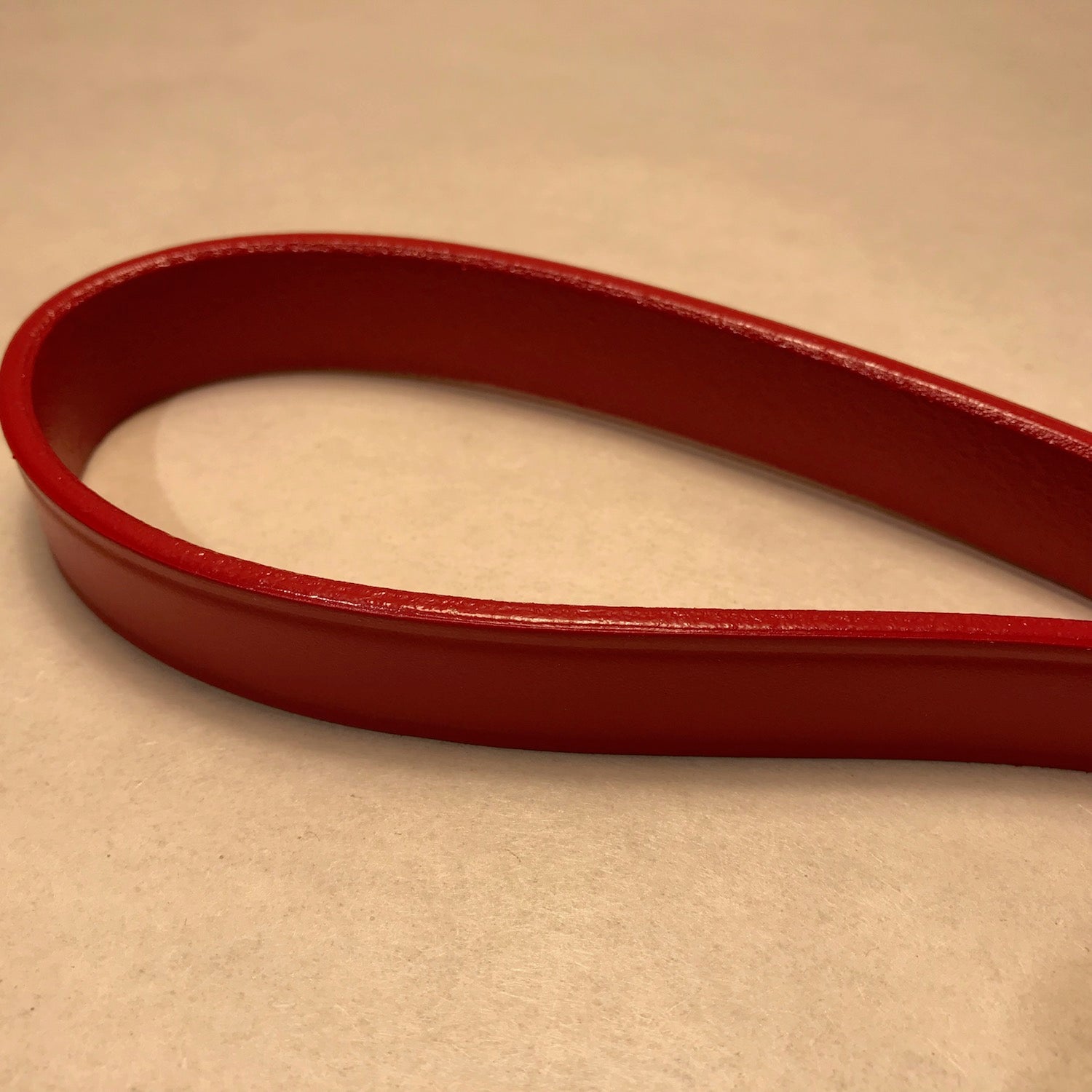 48" Rolled Leather Snap Leash - RED