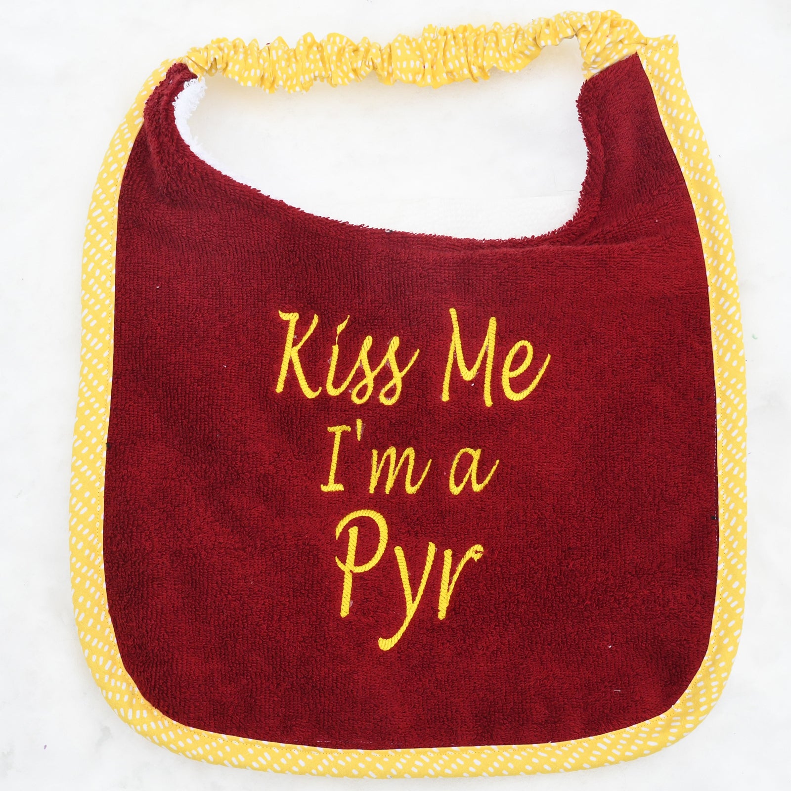 kiss me i'm a pyr, Drool Bib