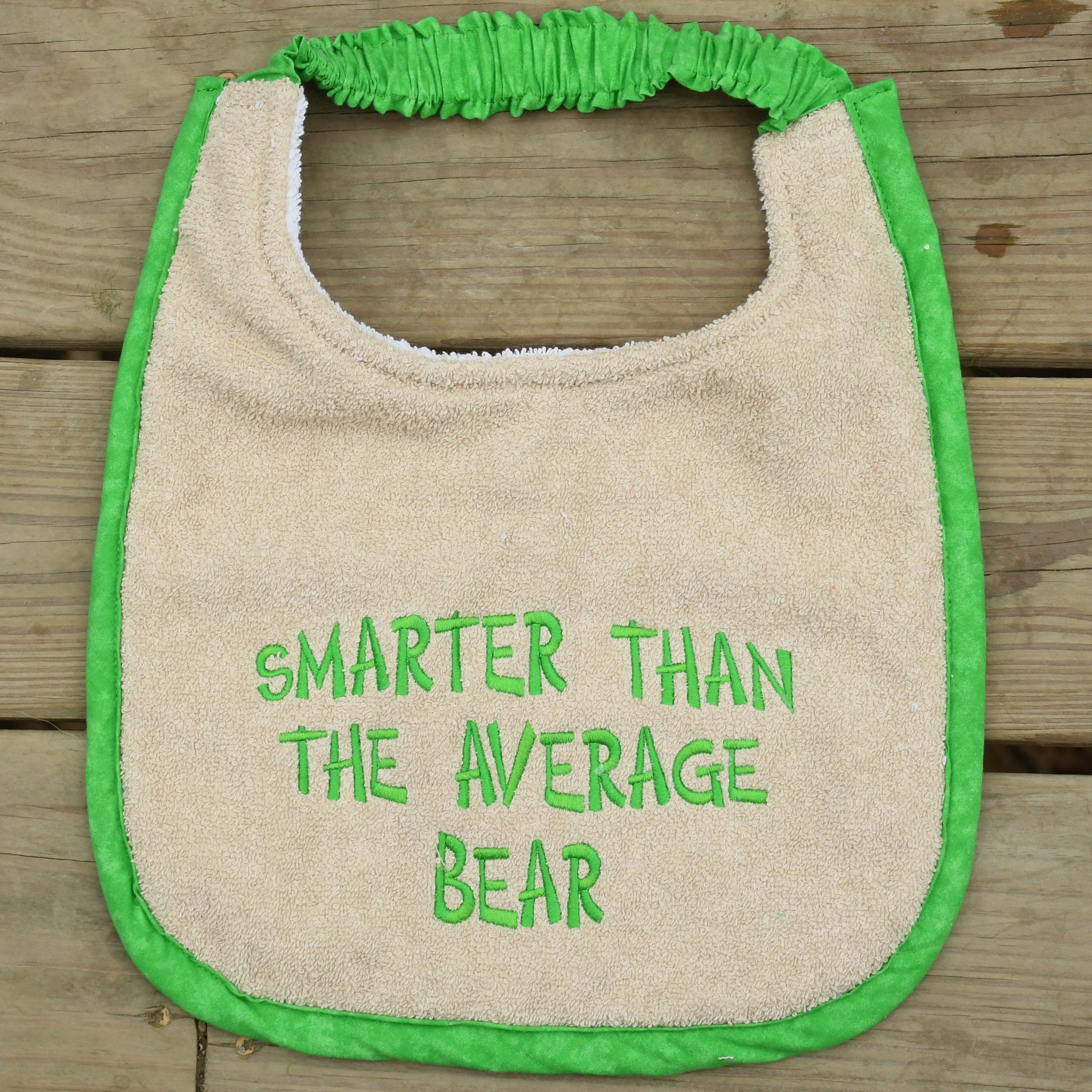 Smarter than the average bear, Drool Bib