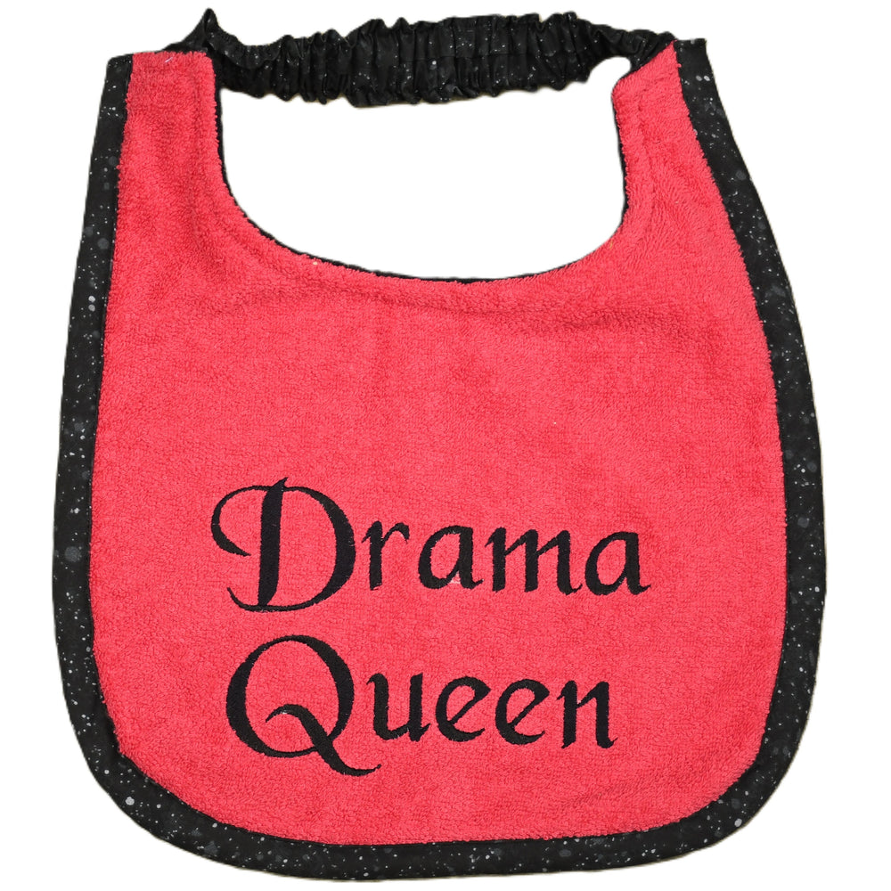 Drama Queen, Drool Bib