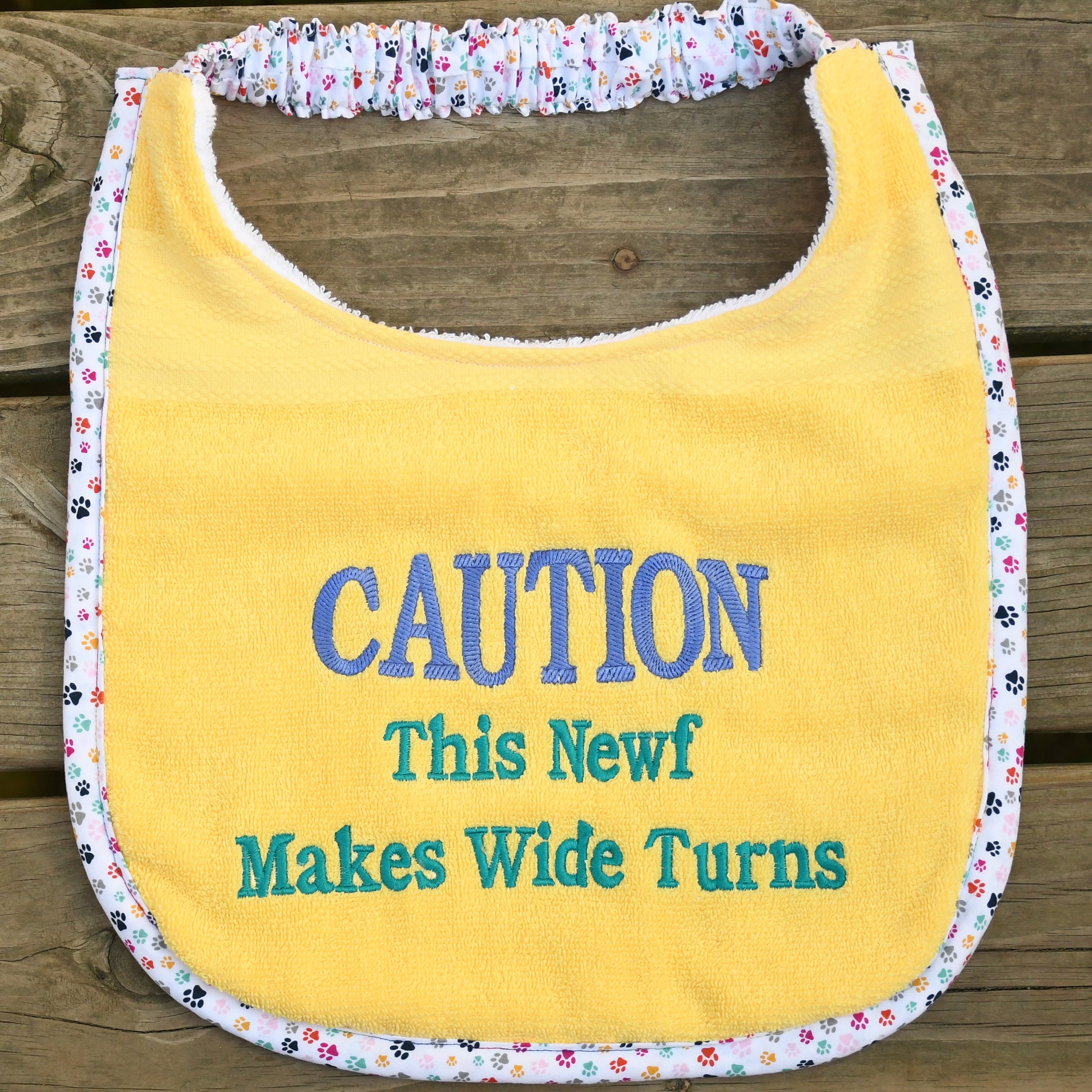 Caution - wide turns, Drool Bib