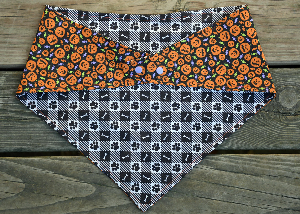 2 sided, adjustable quick snap bandana 2XL