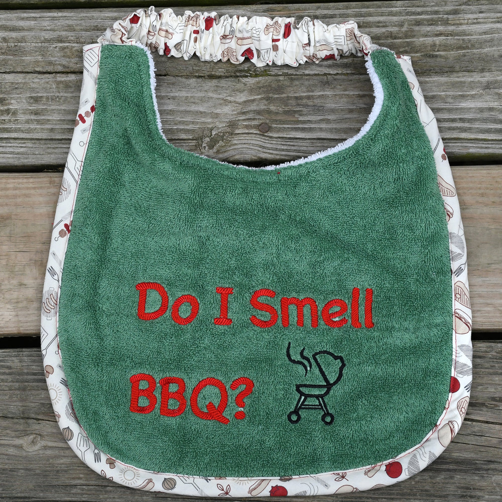 Do I smell BBQ?, Drool Bib