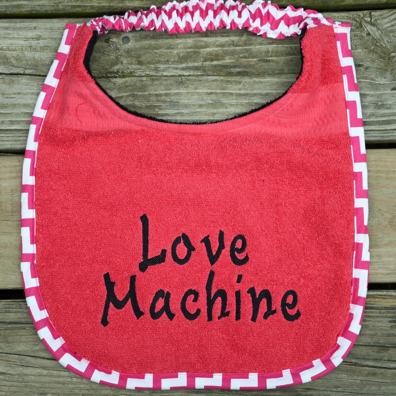 Love Machine, Drool Bib