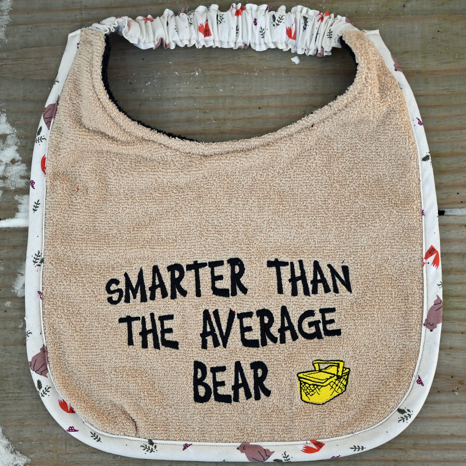 Smarter than the average bear, Drool Bib
