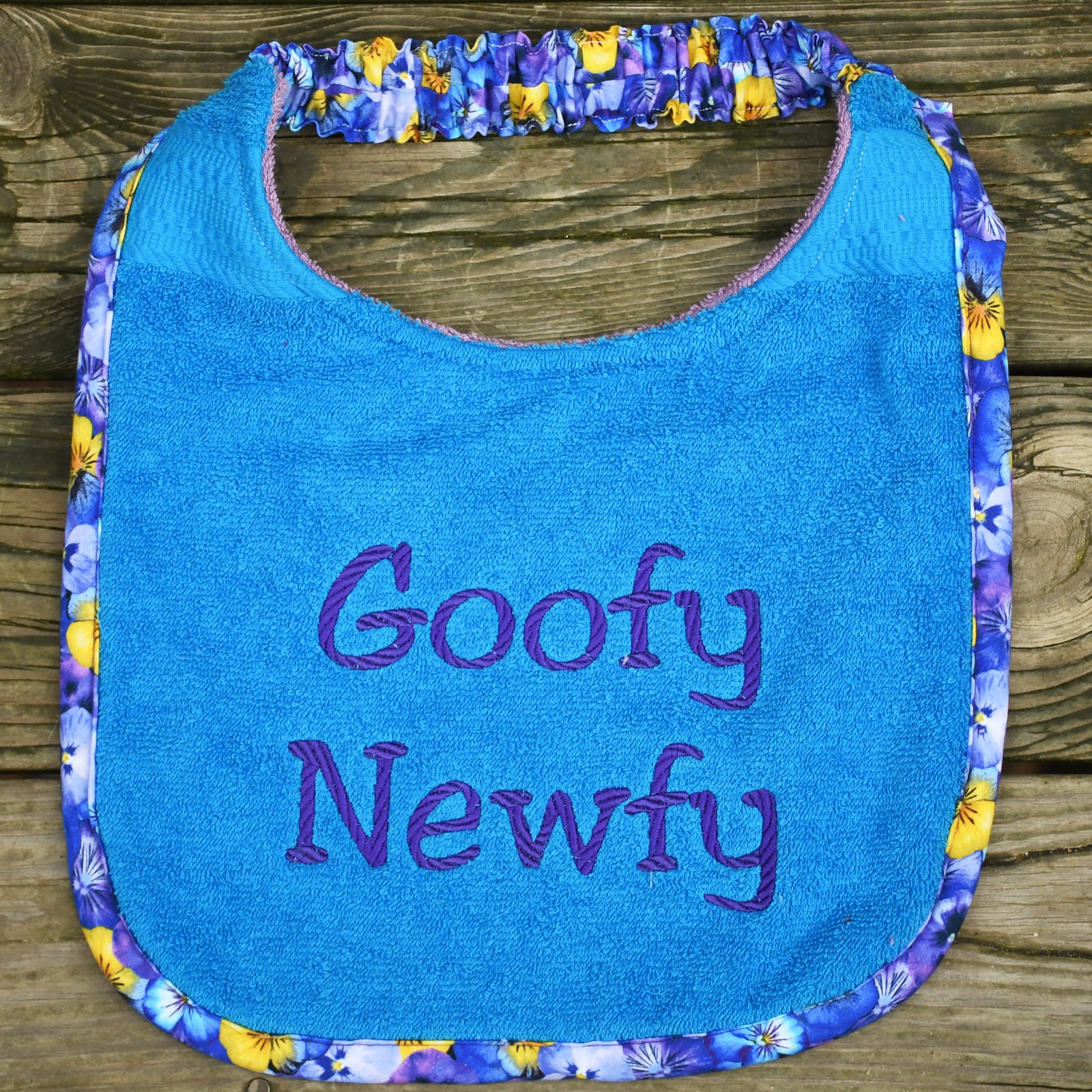 Goofy Newfie, Drool Bib