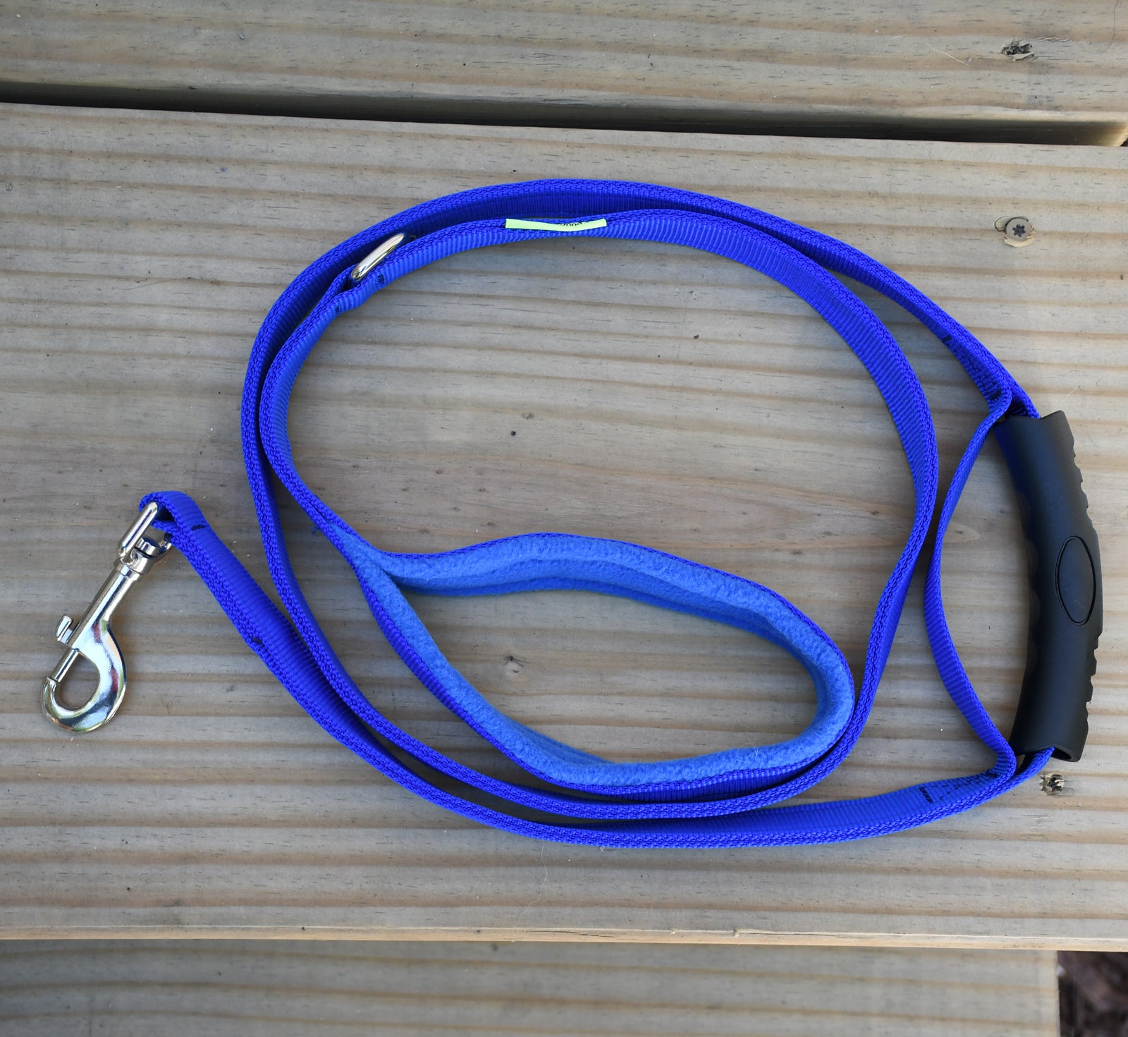 2 in 1 snap leash with fleece lined handle **deluxe**